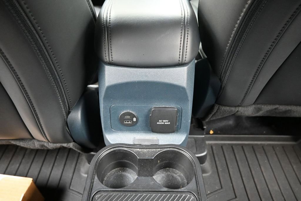 Used 2024 Ford Maverick Lariat w/ Black Appearance Package AWD/4WD image 17