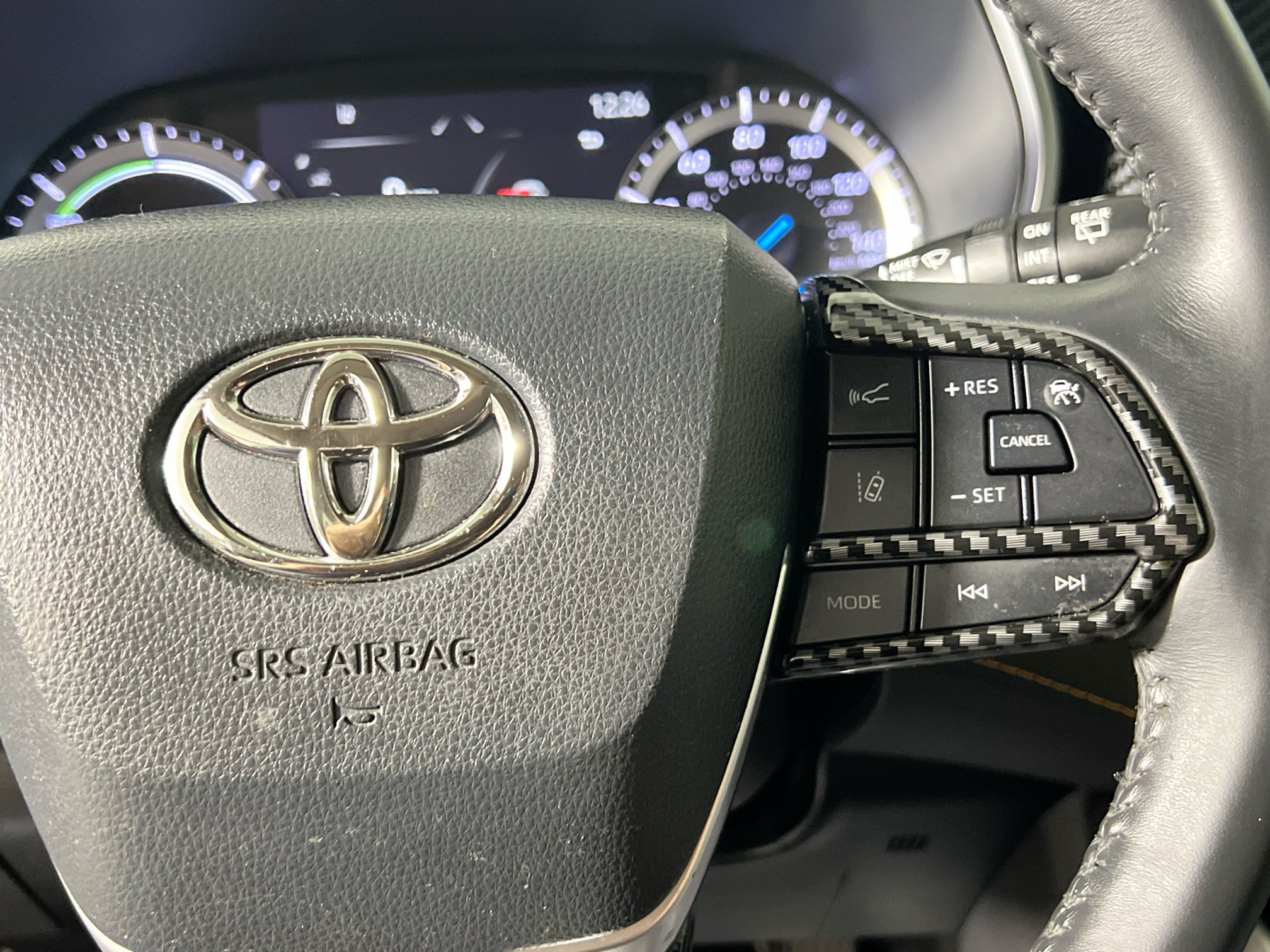 Used 2022 Toyota Highlander Bronze Edition FWD image 20
