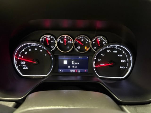 Used 2021 Chevrolet Suburban RST w/ Luxury Package AWD/4WD image 17