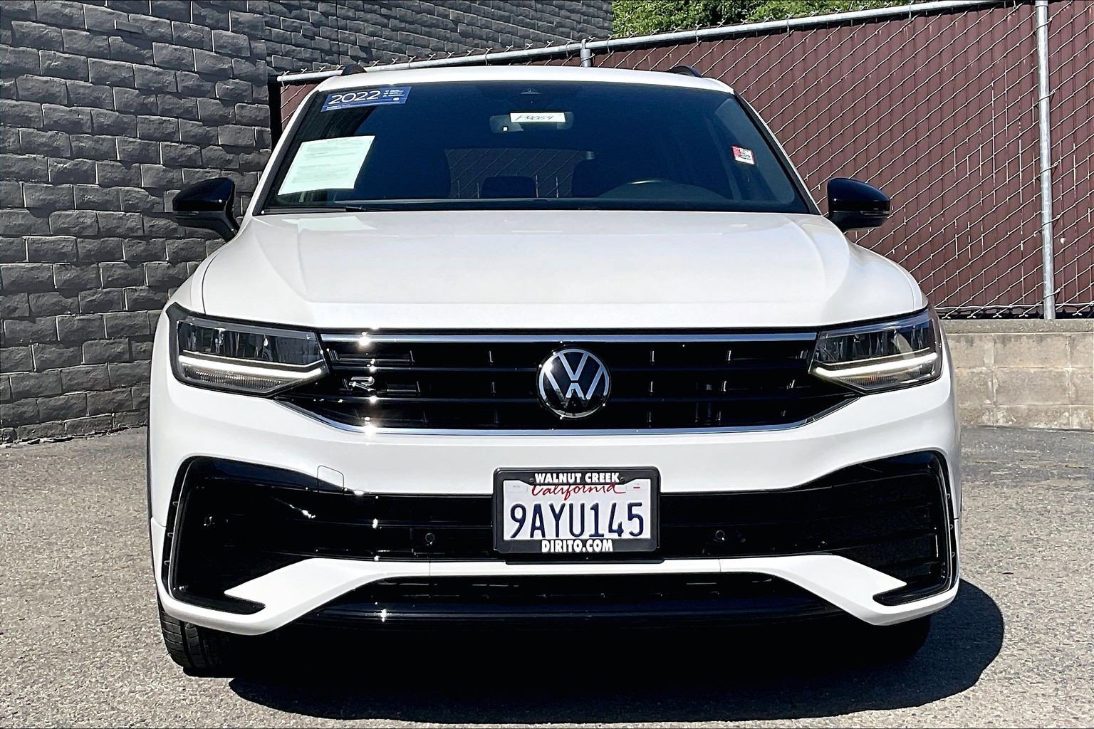 Certified 2022 Volkswagen Tiguan SE R-Line FWD image 2