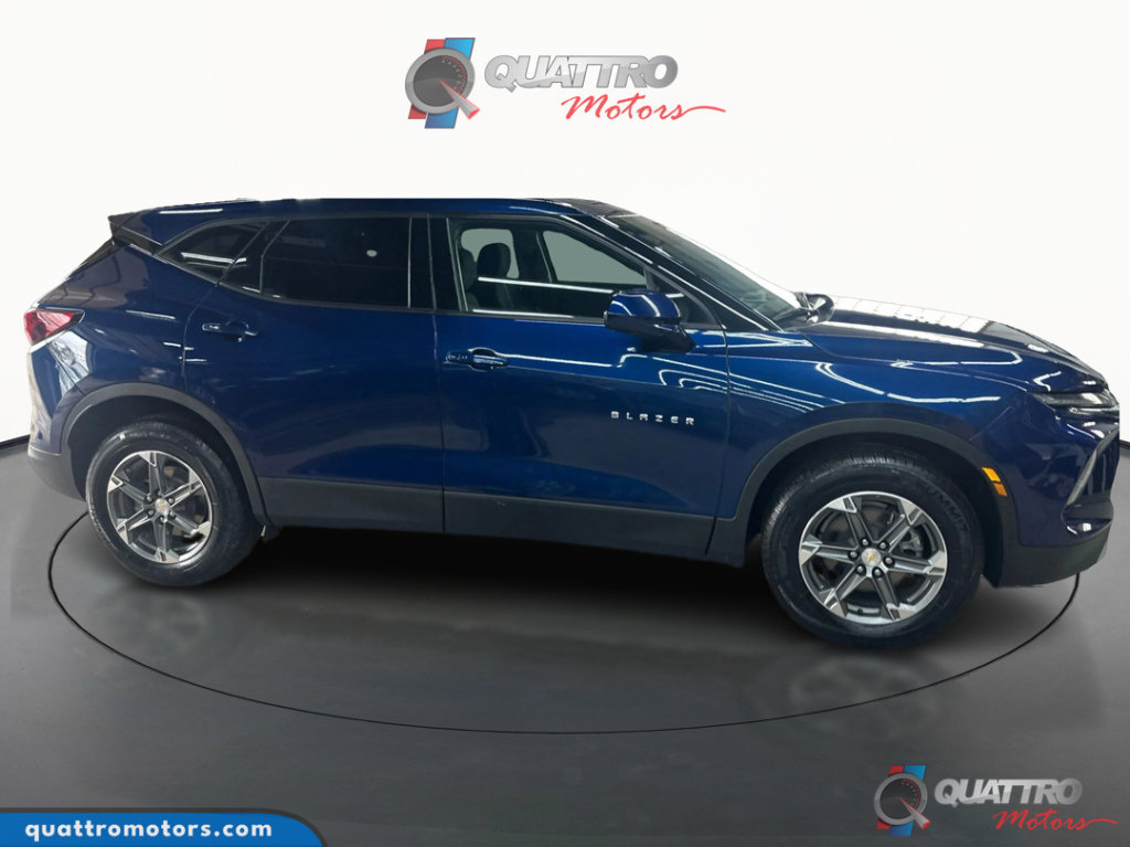 Used 2023 Chevrolet Blazer LT w/ Driver Confidence Package image 6