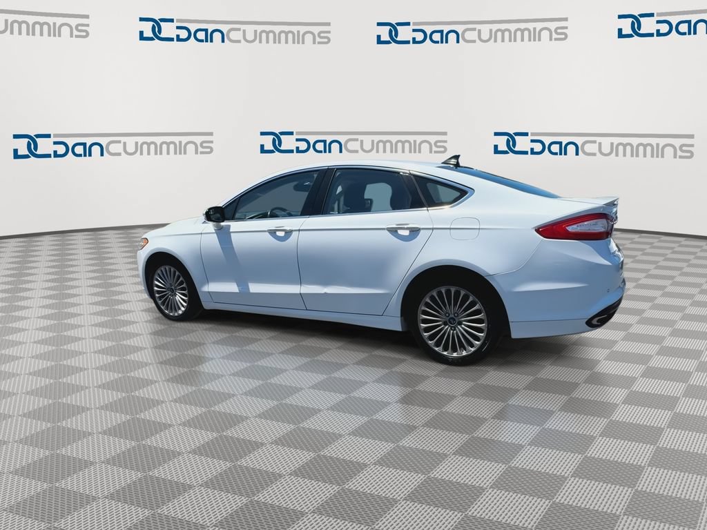 Used 2016 Ford Fusion Titanium FWD image 6