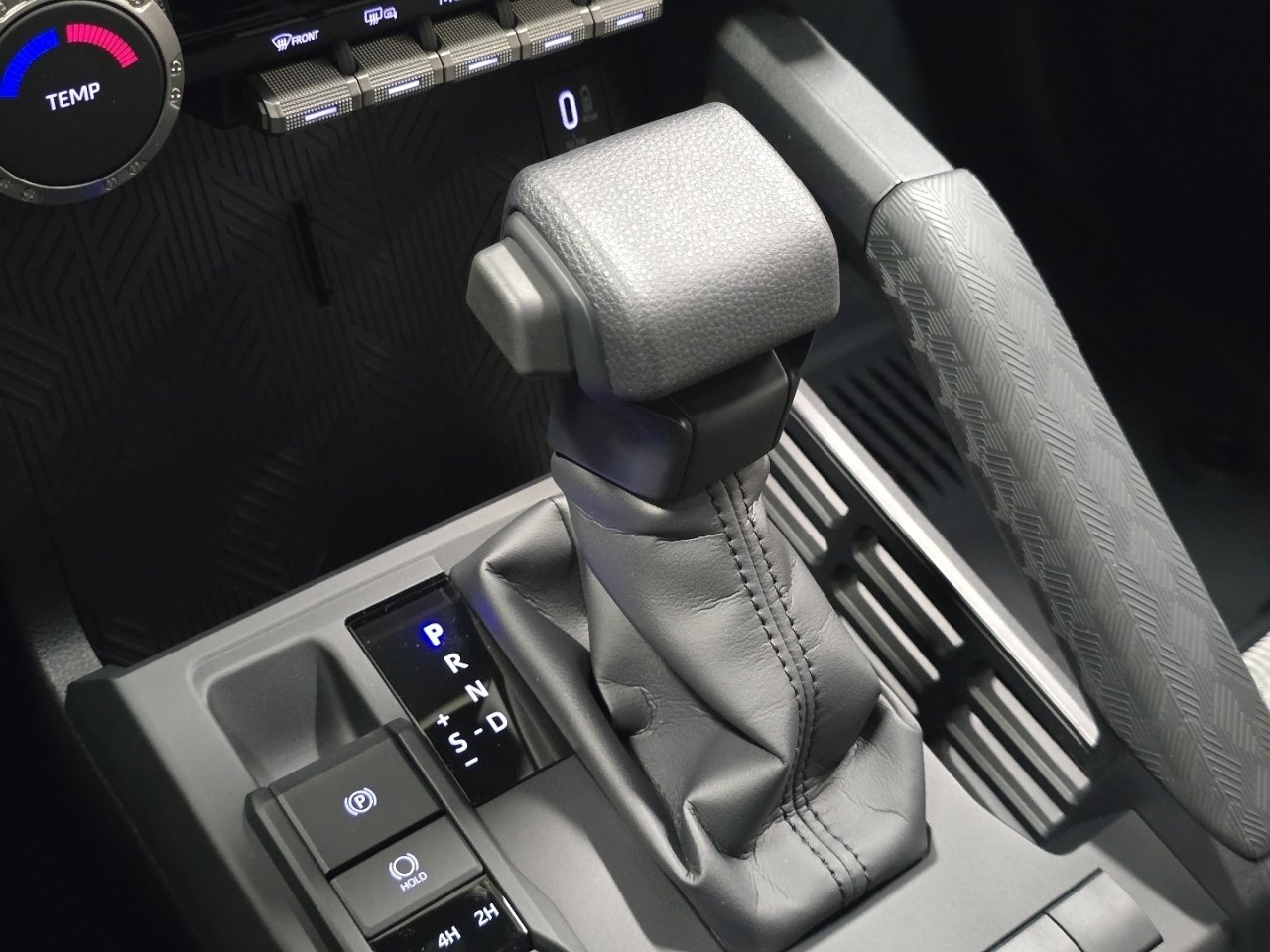 New 2026 Toyota 4Runner SR5 image 32