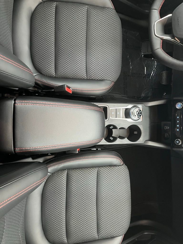 New 2026 Ford Escape ST-Line w/ Tech Pack #1 image 25