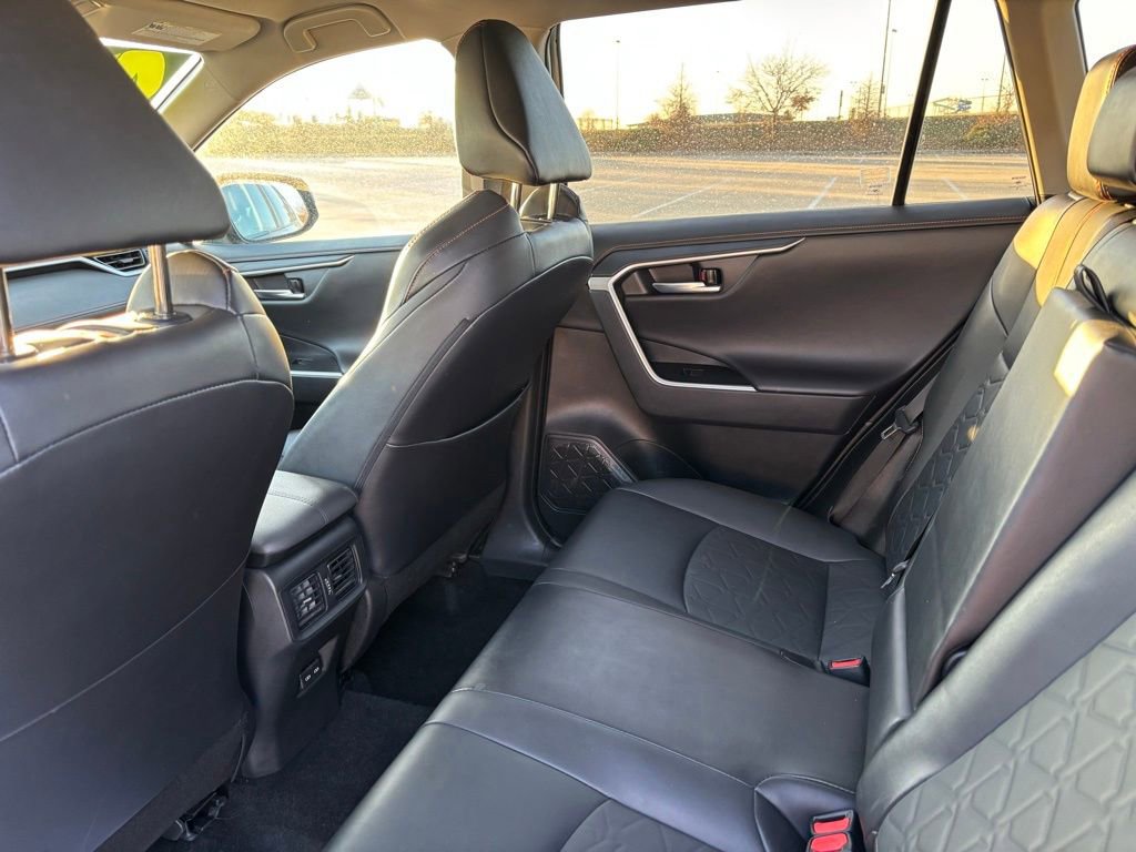 Used 2024 Toyota RAV4 Adventure image 16