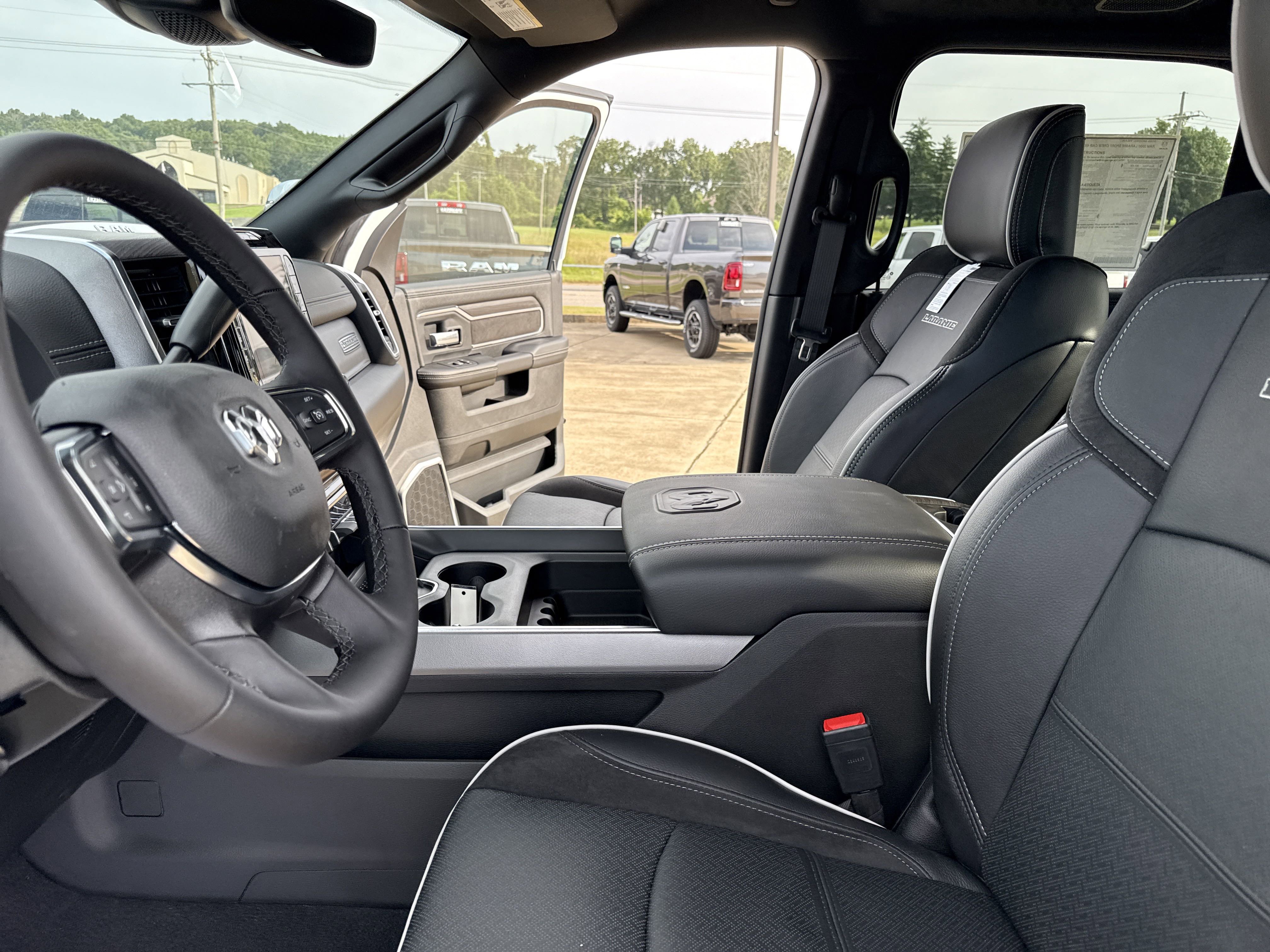 New 2025 RAM 2500 Laramie image 17