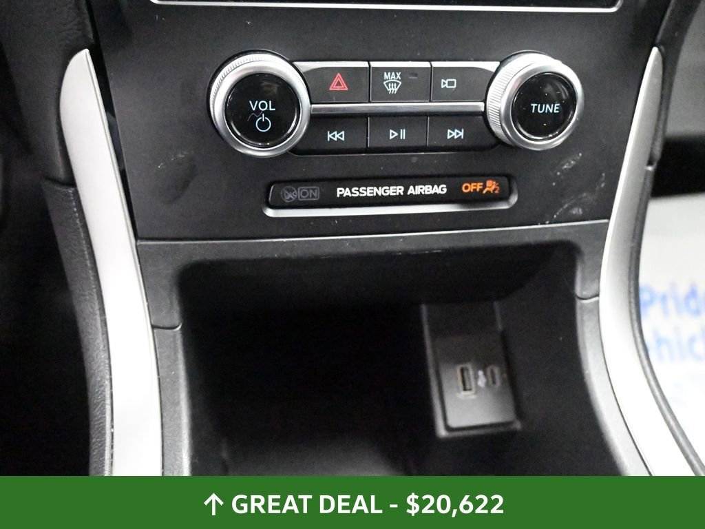 Used 2024 Ford Edge SEL image 34