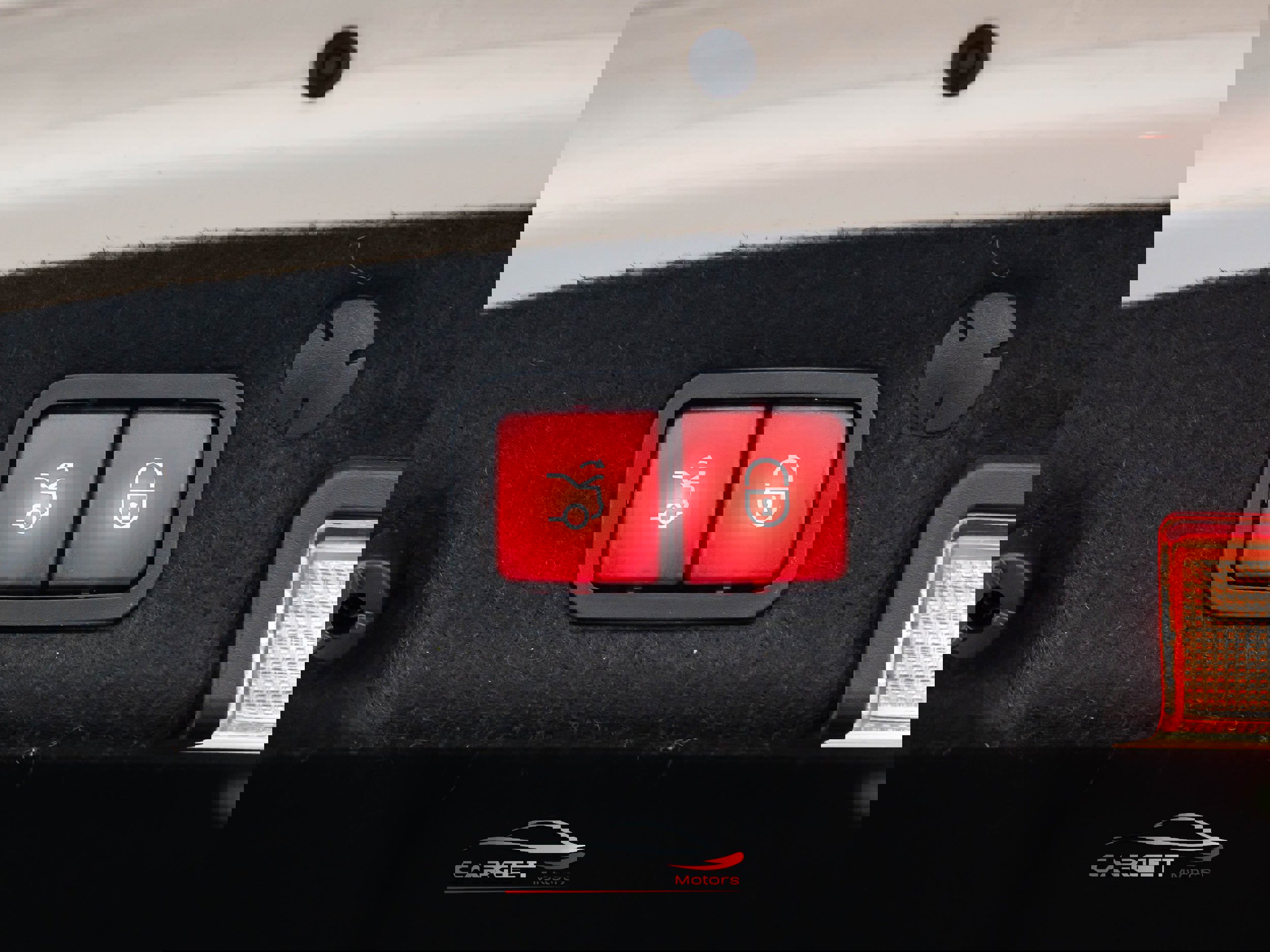 Used 2020 Mercedes-Benz C 300 4MATIC Sedan image 45