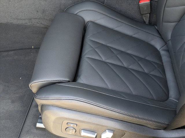 New 2026 BMW X6 xDrive40i w/ Premium Package image 4