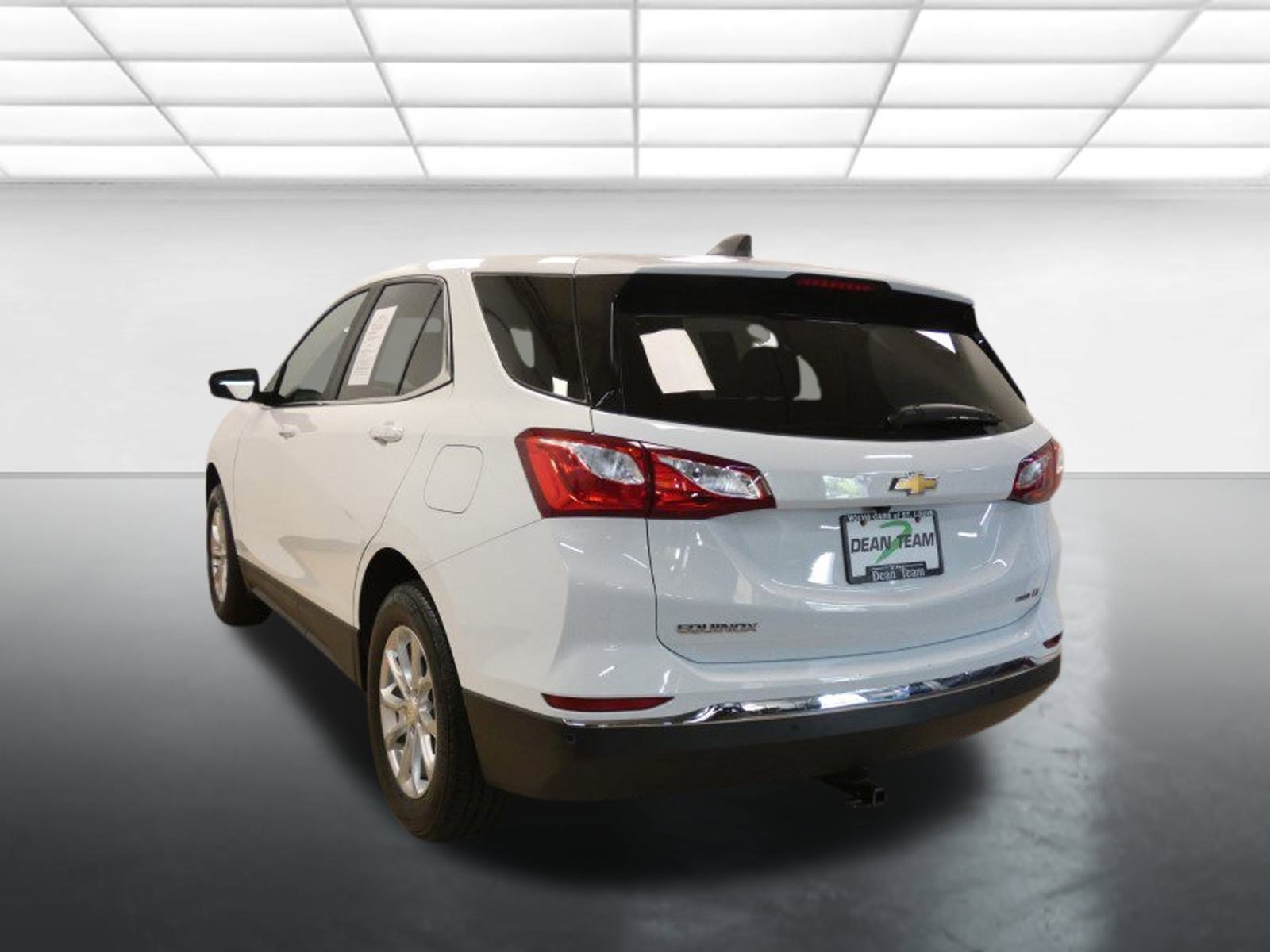 Used 2021 Chevrolet Equinox LT w/ LPO, Cargo Package image 5