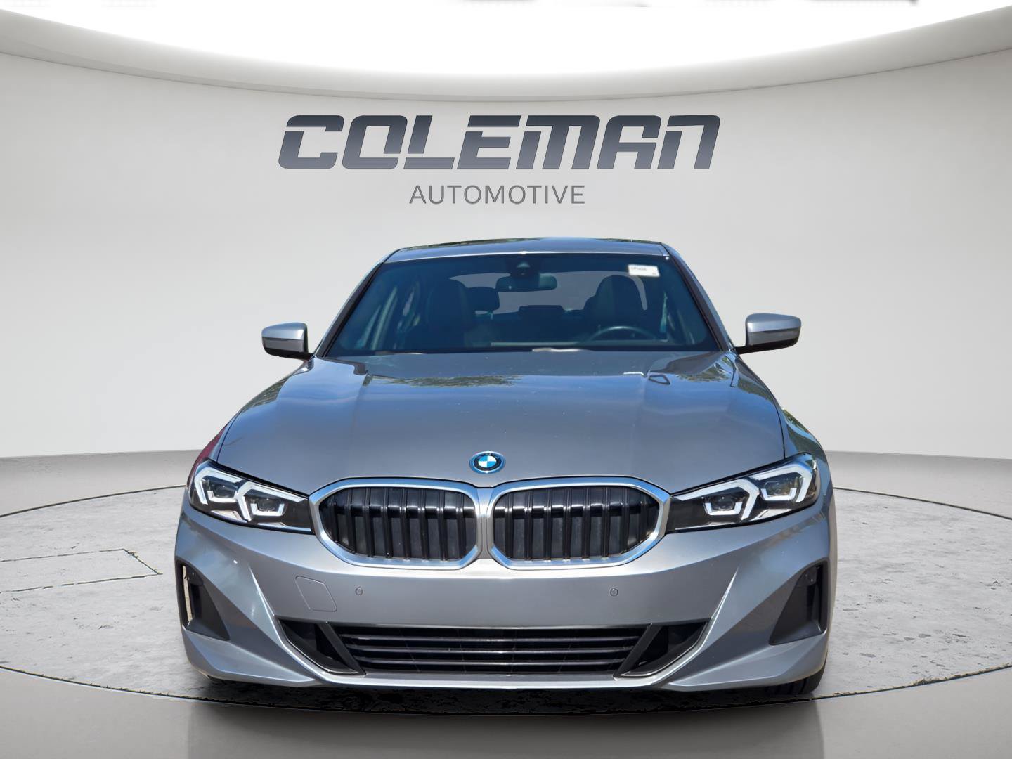 Used 2024 BMW 330e xDrive AWD/4WD image 2