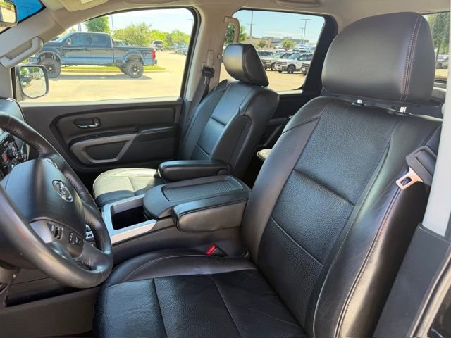 Used 2015 Nissan Titan SL w/ SL Heavy Metal Package image 11