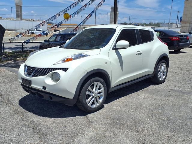 Used 2012 Nissan Juke S FWD image 3