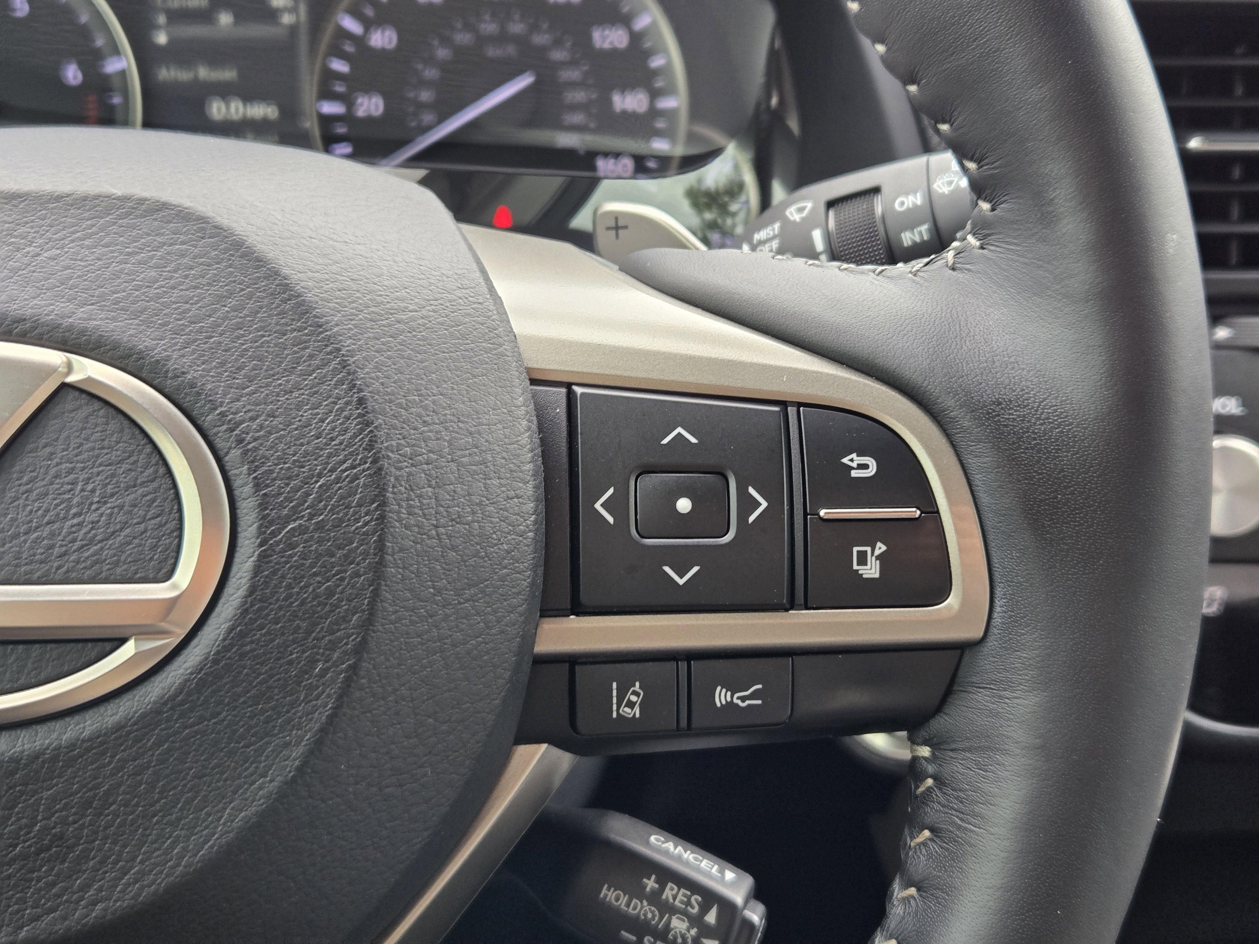 Used 2020 Lexus RX 350 FWD w/ Premium Package image 38