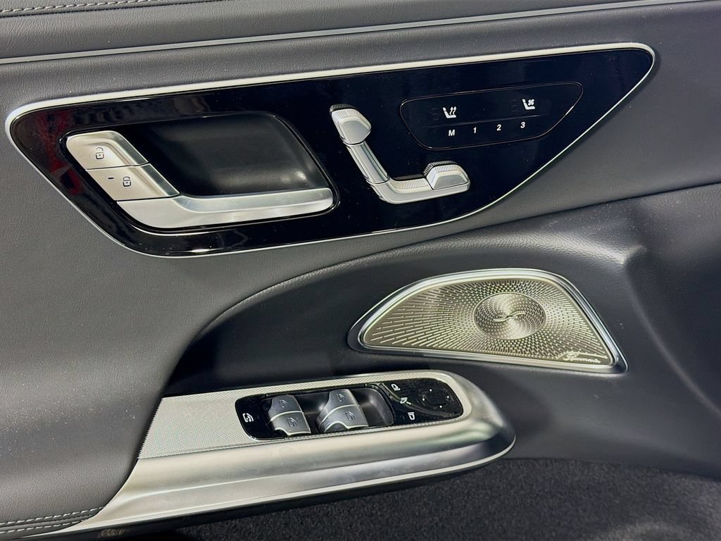 New 2026 Mercedes-Benz E 53 AMG e 4MATIC Sedan image 21