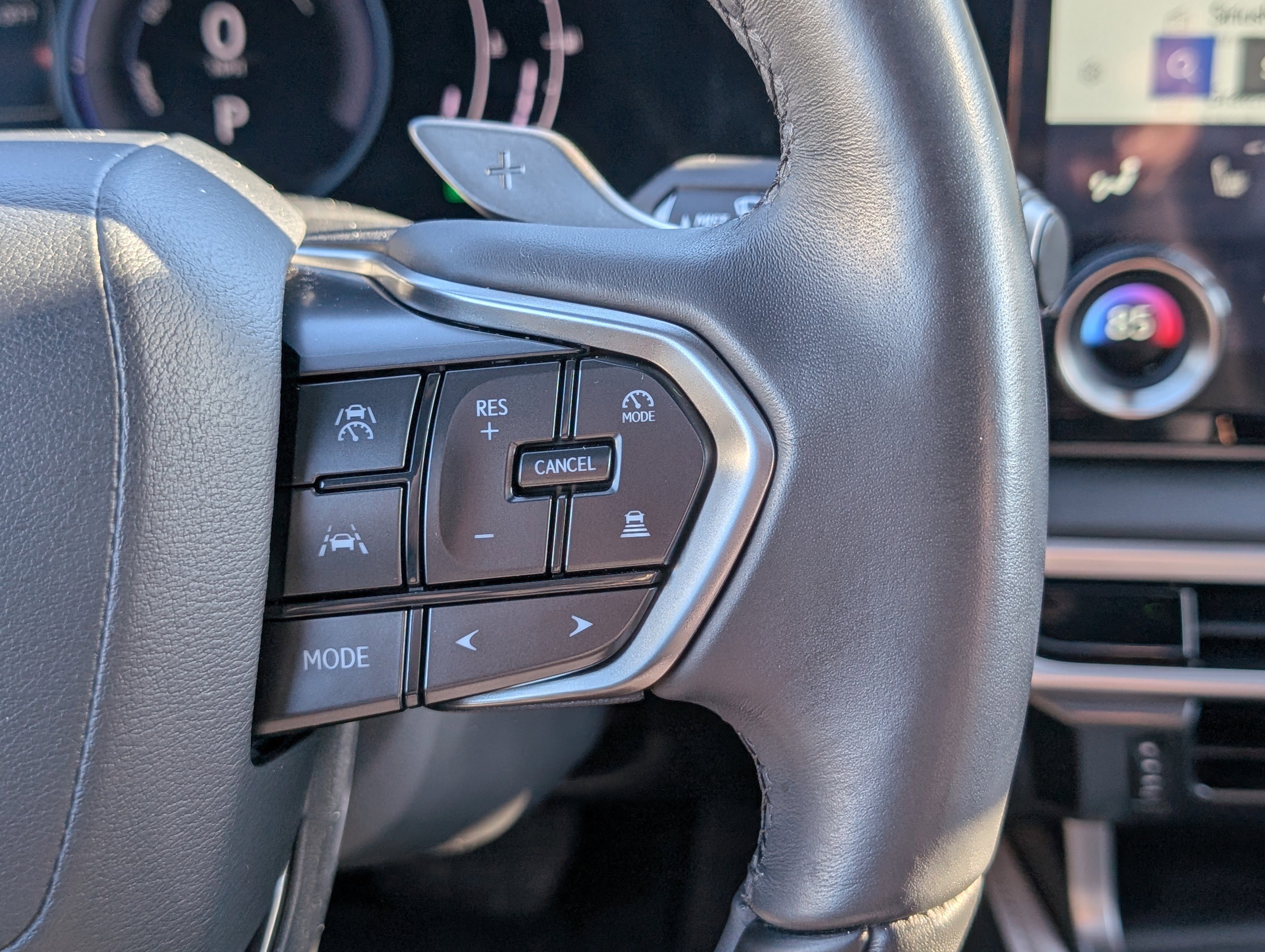 Certified 2023 Lexus RX 350h RX 350h Premium w/ Cold Area Package image 23