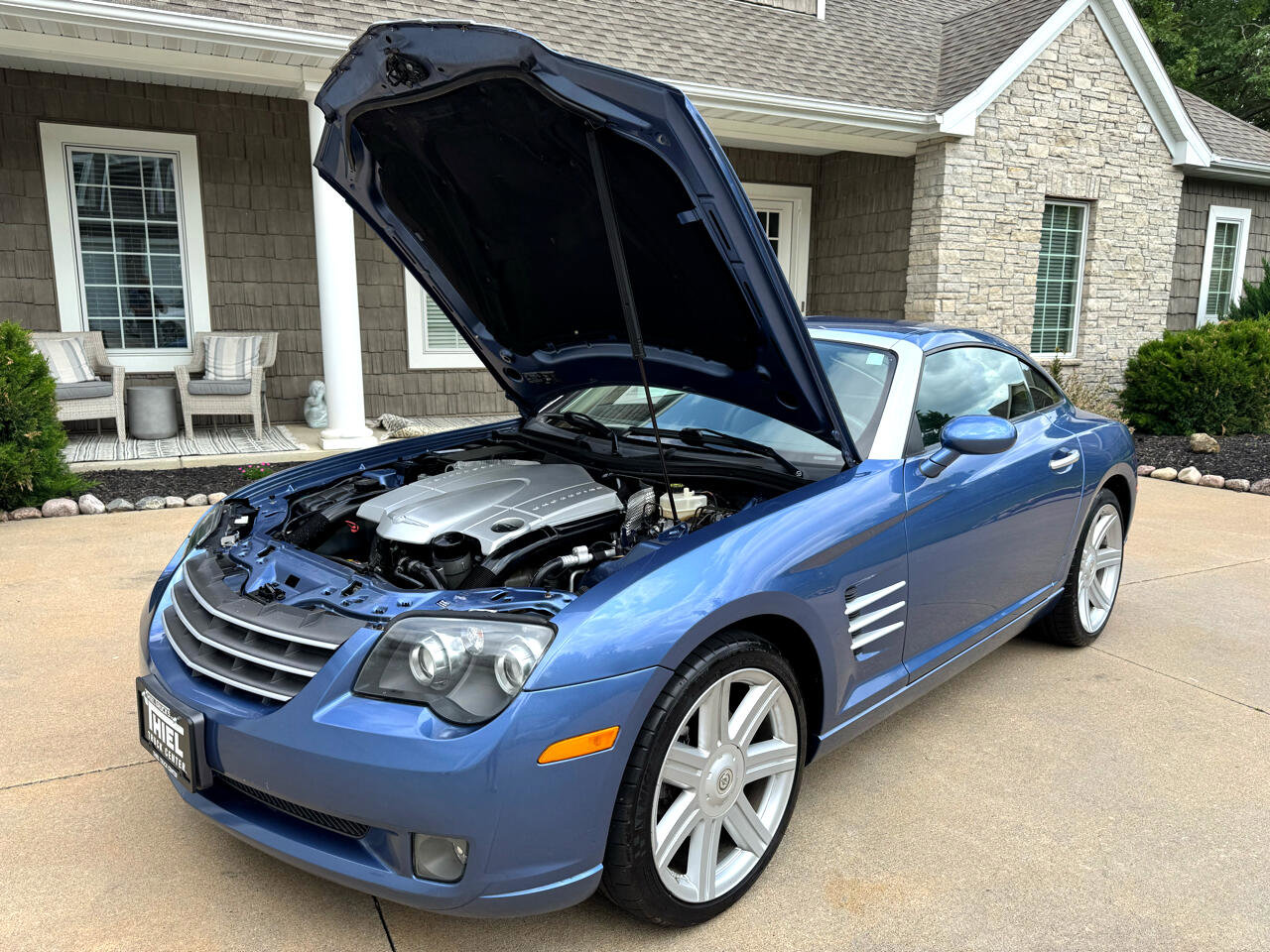 Used 2005 Chrysler Crossfire Limited image 25