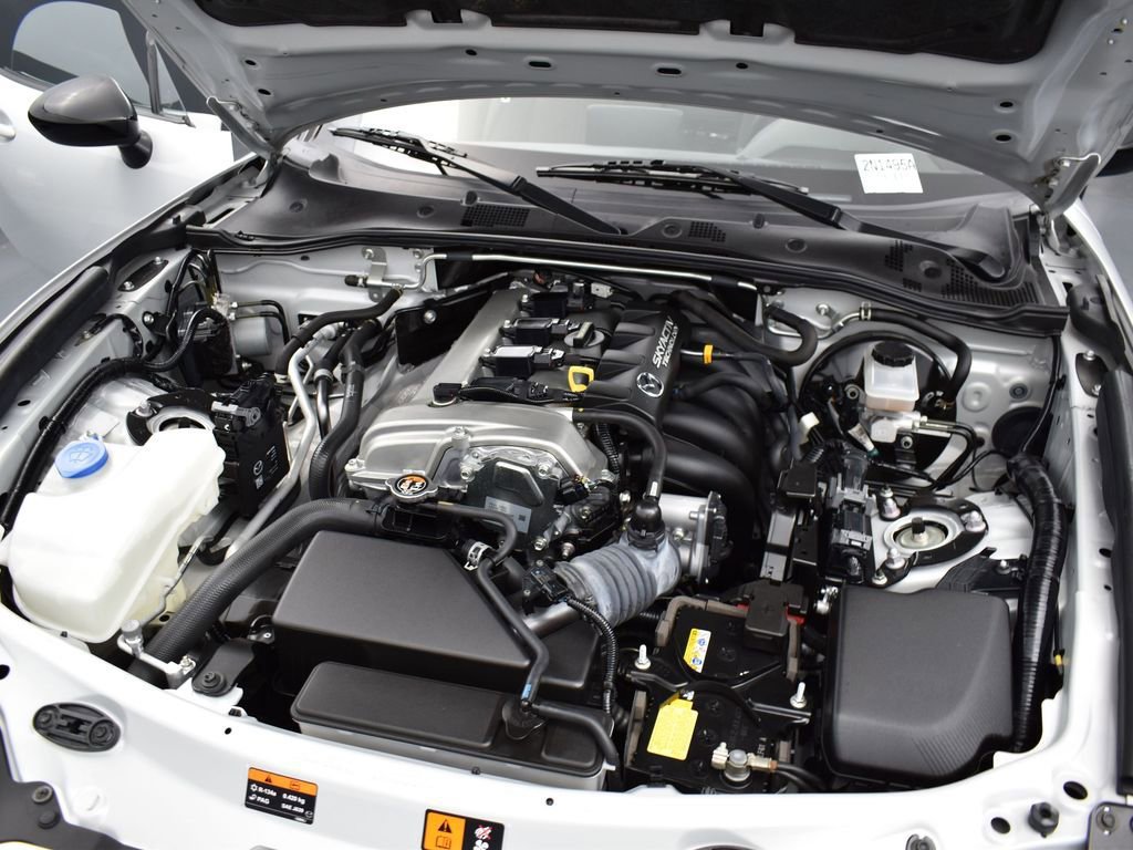 Used 2019 MAZDA MX-5 Miata Club image 24