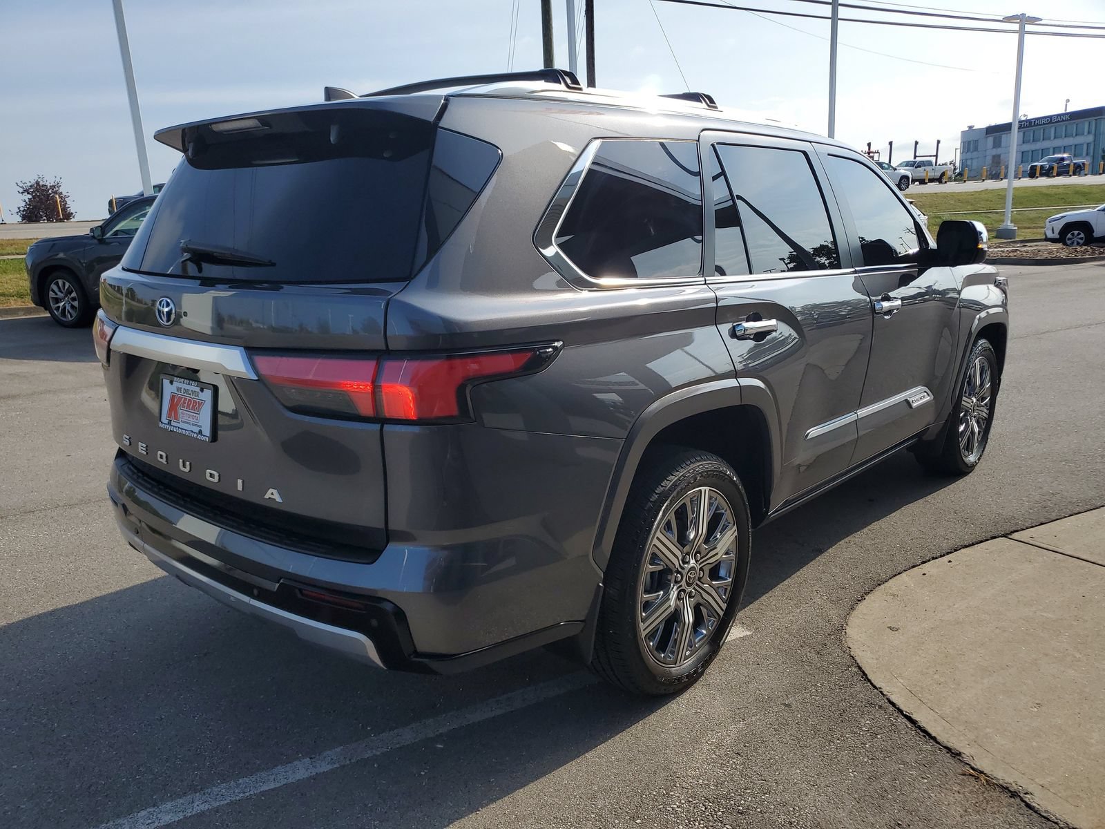 Certified 2024 Toyota Sequoia Capstone AWD/4WD image 4