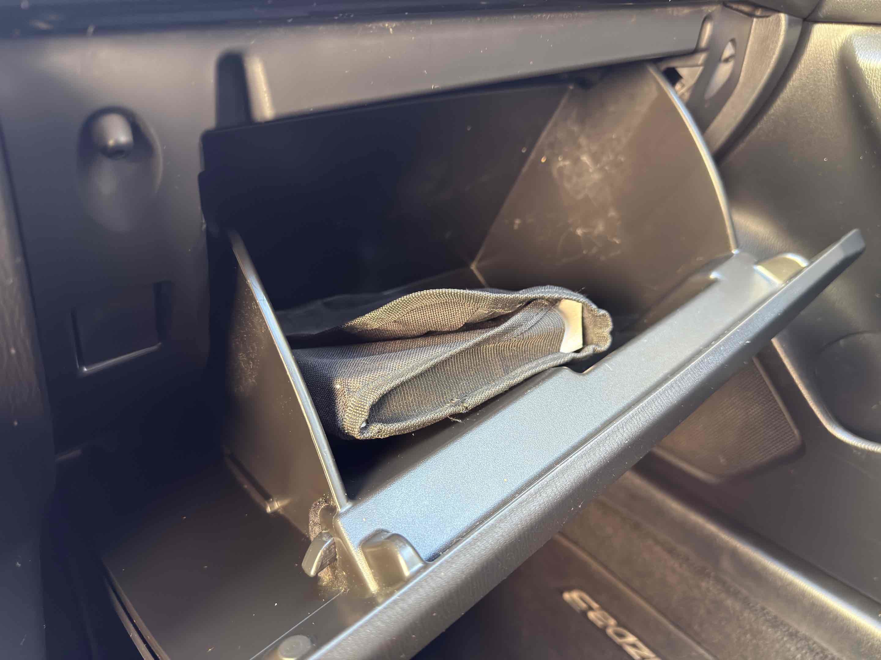 Used 2015 MAZDA MAZDA3 i Grand Touring image 42