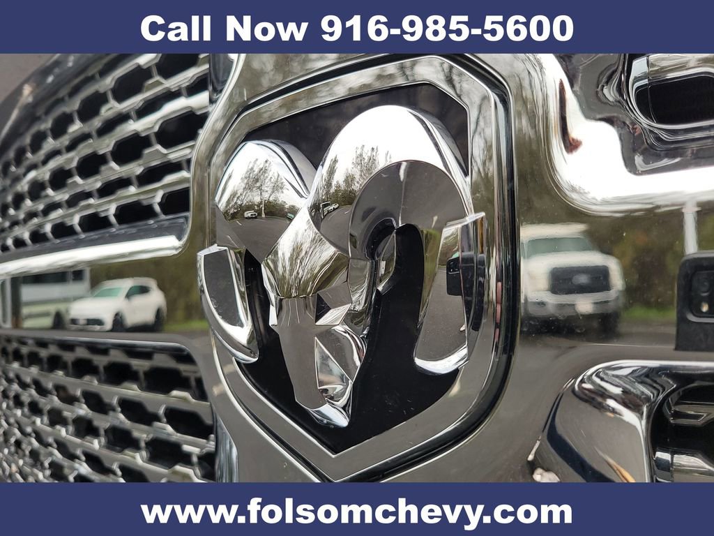 Used 2014 RAM 2500 Laramie w/ Cold Weather Group image 32