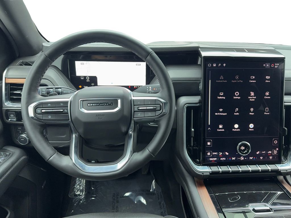 Used 2025 GMC Yukon Denali AWD/4WD image 28