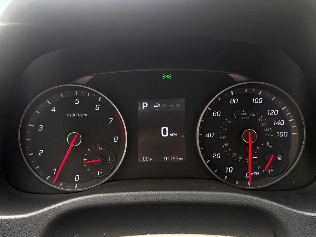 Used 2018 Hyundai Elantra Sport FWD image 16