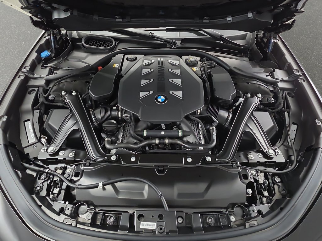 New 2026 BMW 760i xDrive w/ Executive Package AWD/4WD image 30