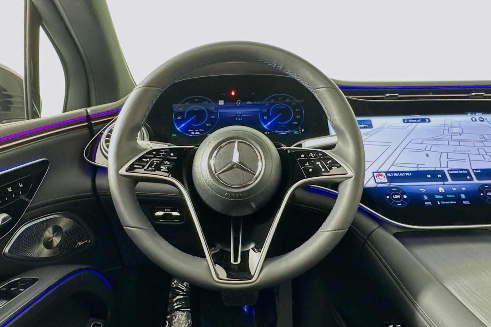 Certified 2025 Mercedes-Benz EQS 450+ 4MATIC SUV image 6