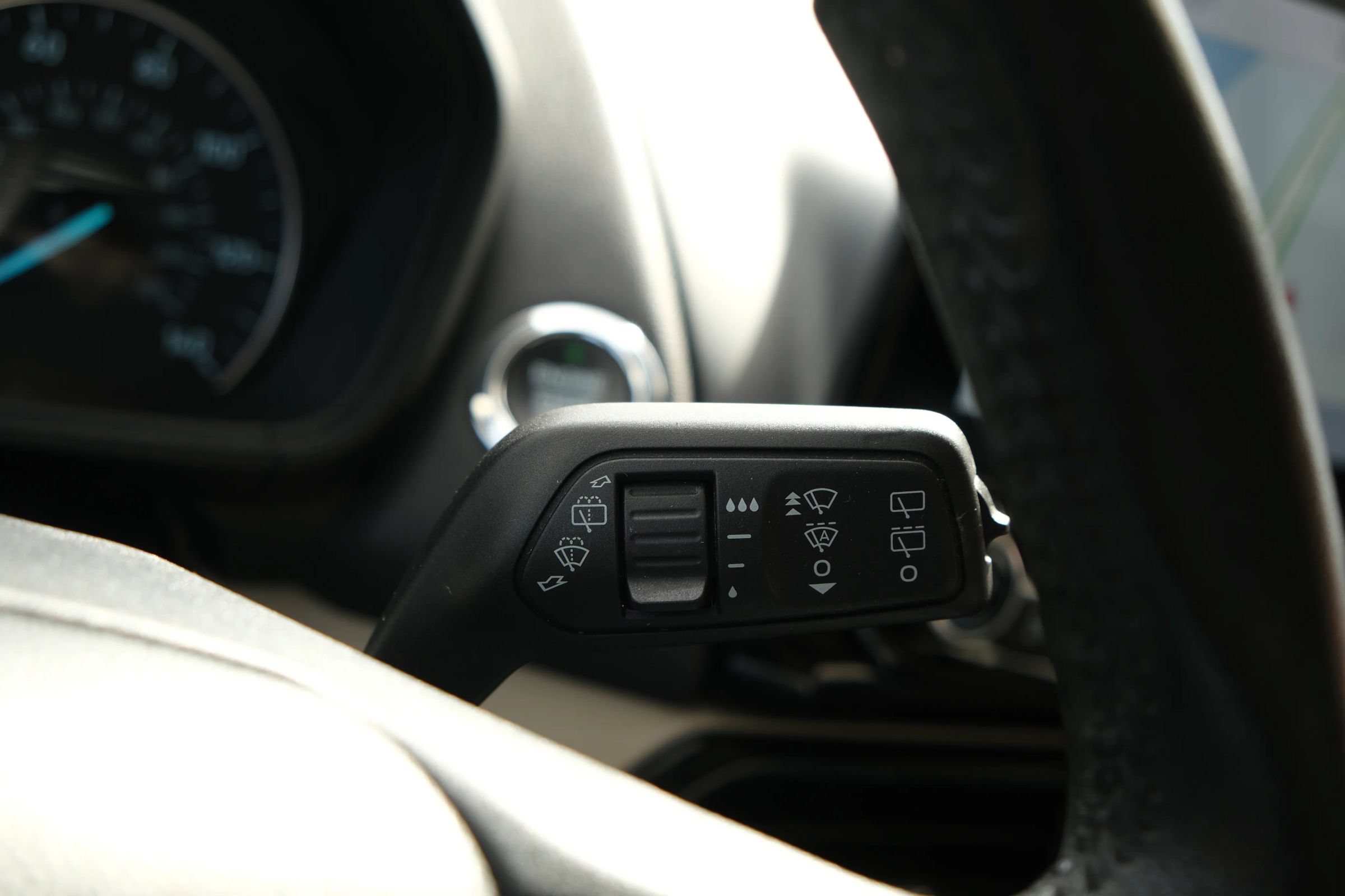 Used 2021 Ford EcoSport Titanium AWD/4WD image 41