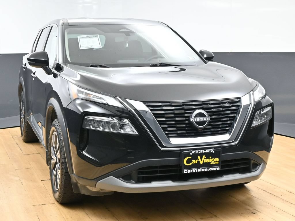 Used 2023 Nissan Rogue SV FWD image 4