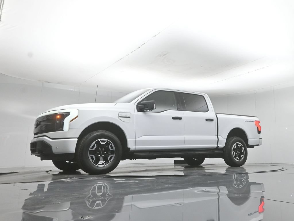 Certified 2023 Ford F150 Lightning XLT AWD/4WD image 51