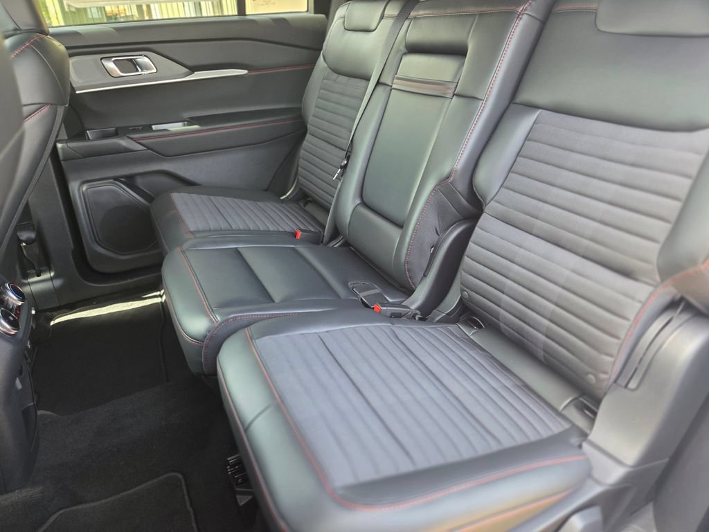 New 2026 Ford Explorer ST-Line w/ Premium Package RWD image 16