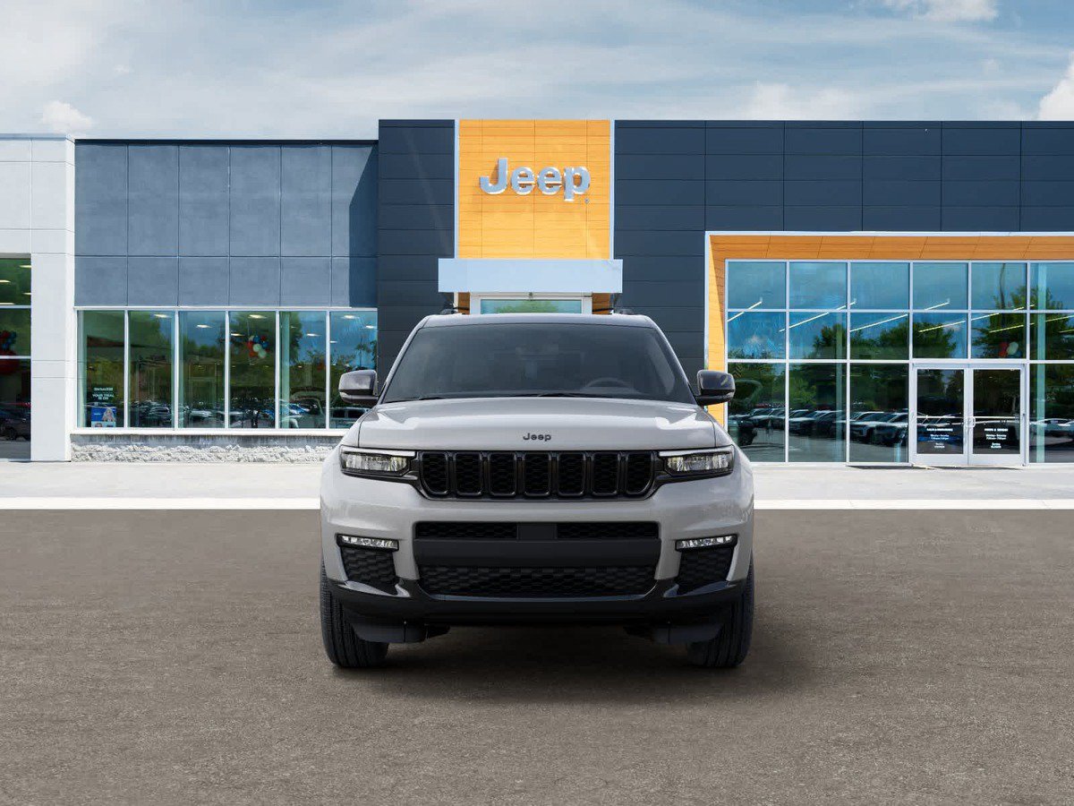 New 2025 Jeep Grand Cherokee L Limited AWD/4WD image 6