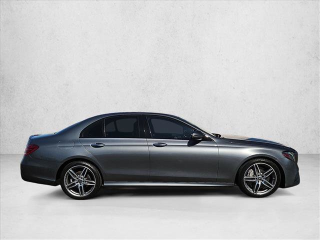 Used 2020 Mercedes-Benz E 350 Sedan image 4