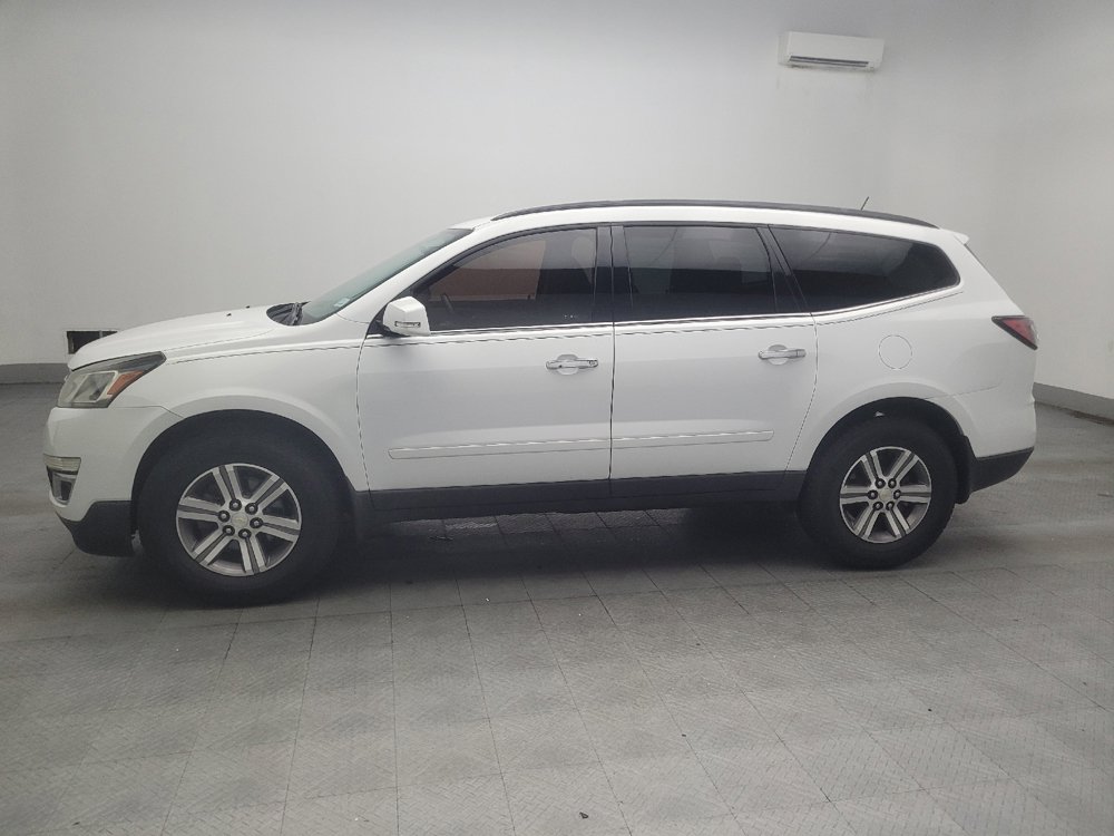 Used 2017 Chevrolet Traverse LT FWD image 2