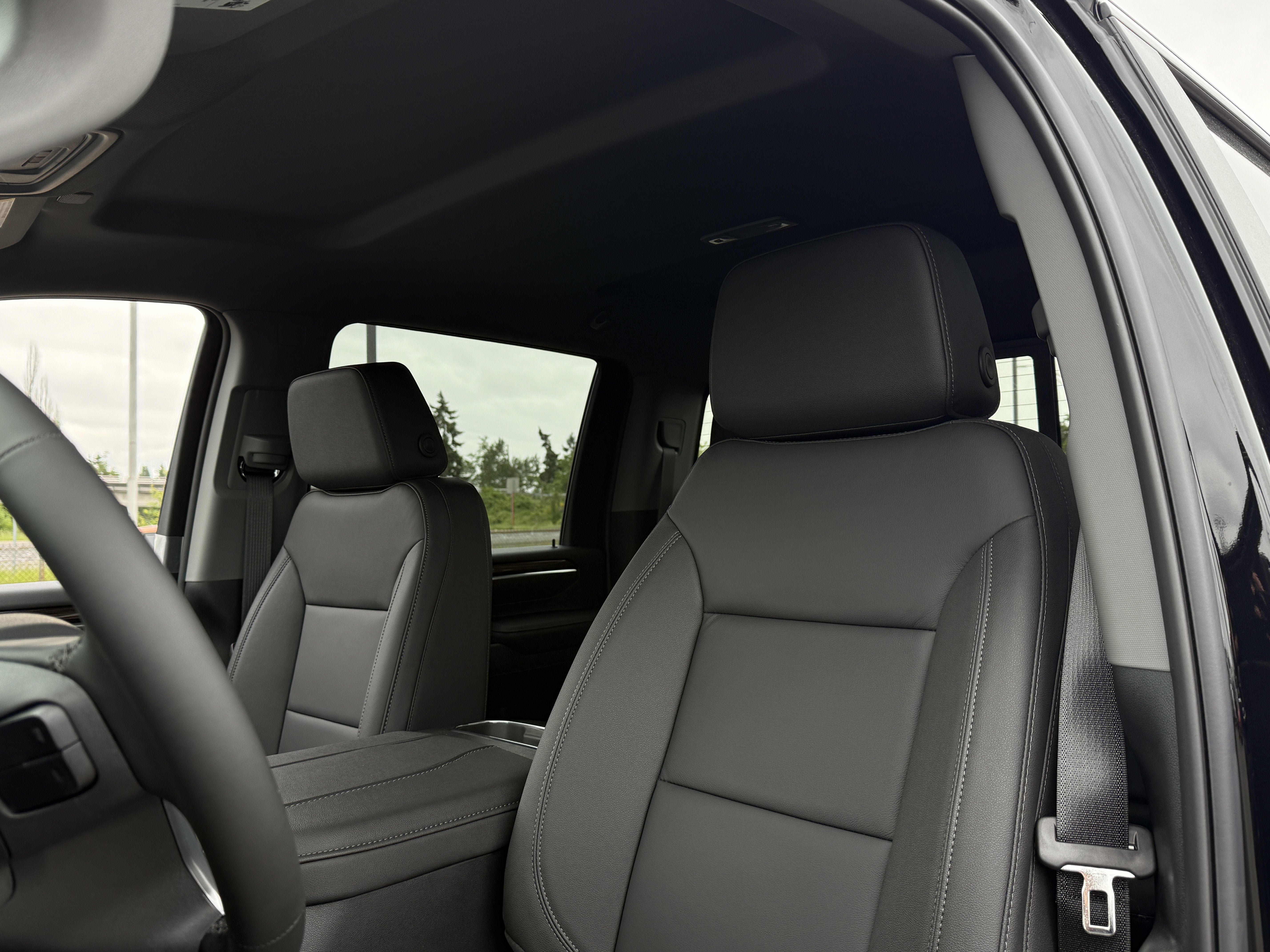 New 2026 Chevrolet Silverado 3500 LT w/ All Star Edition AWD/4WD image 10