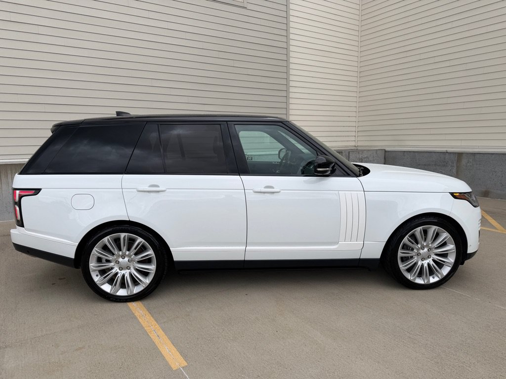 Used 2020 Land Rover Range Rover HSE AWD/4WD image 2