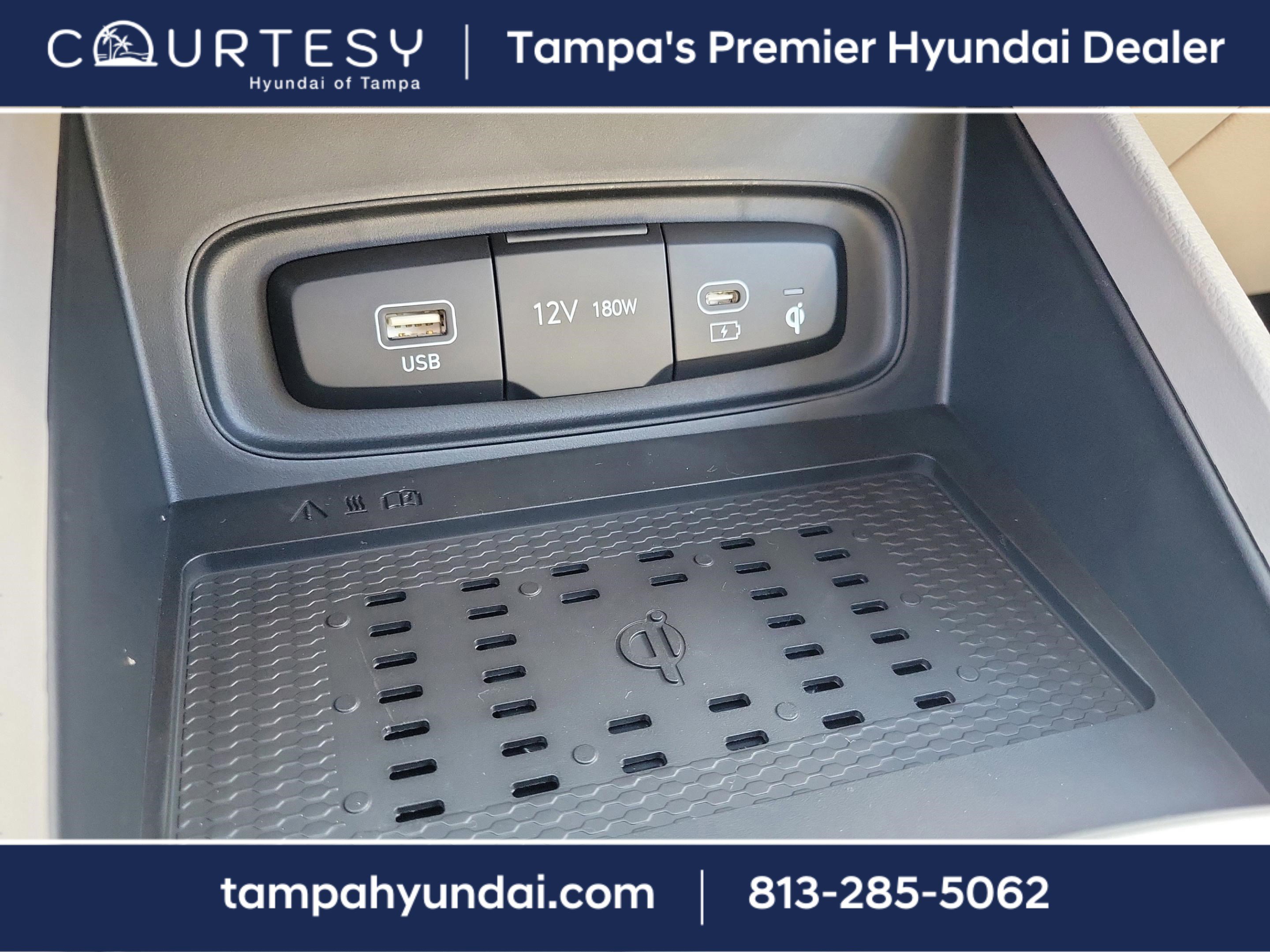 New 2026 Hyundai Venue SEL image 28