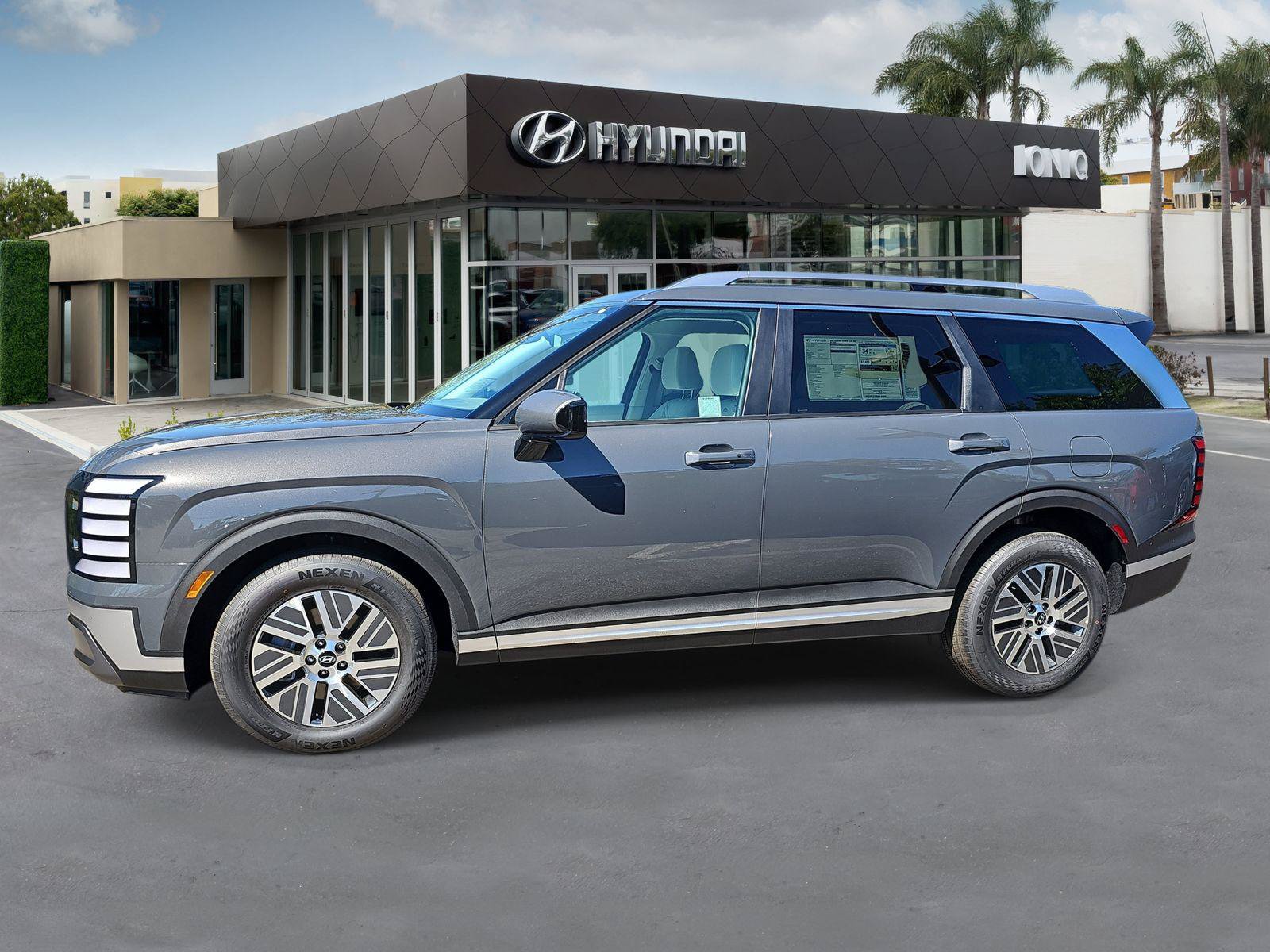 New 2026 Hyundai Palisade FWD Hybrid image 6
