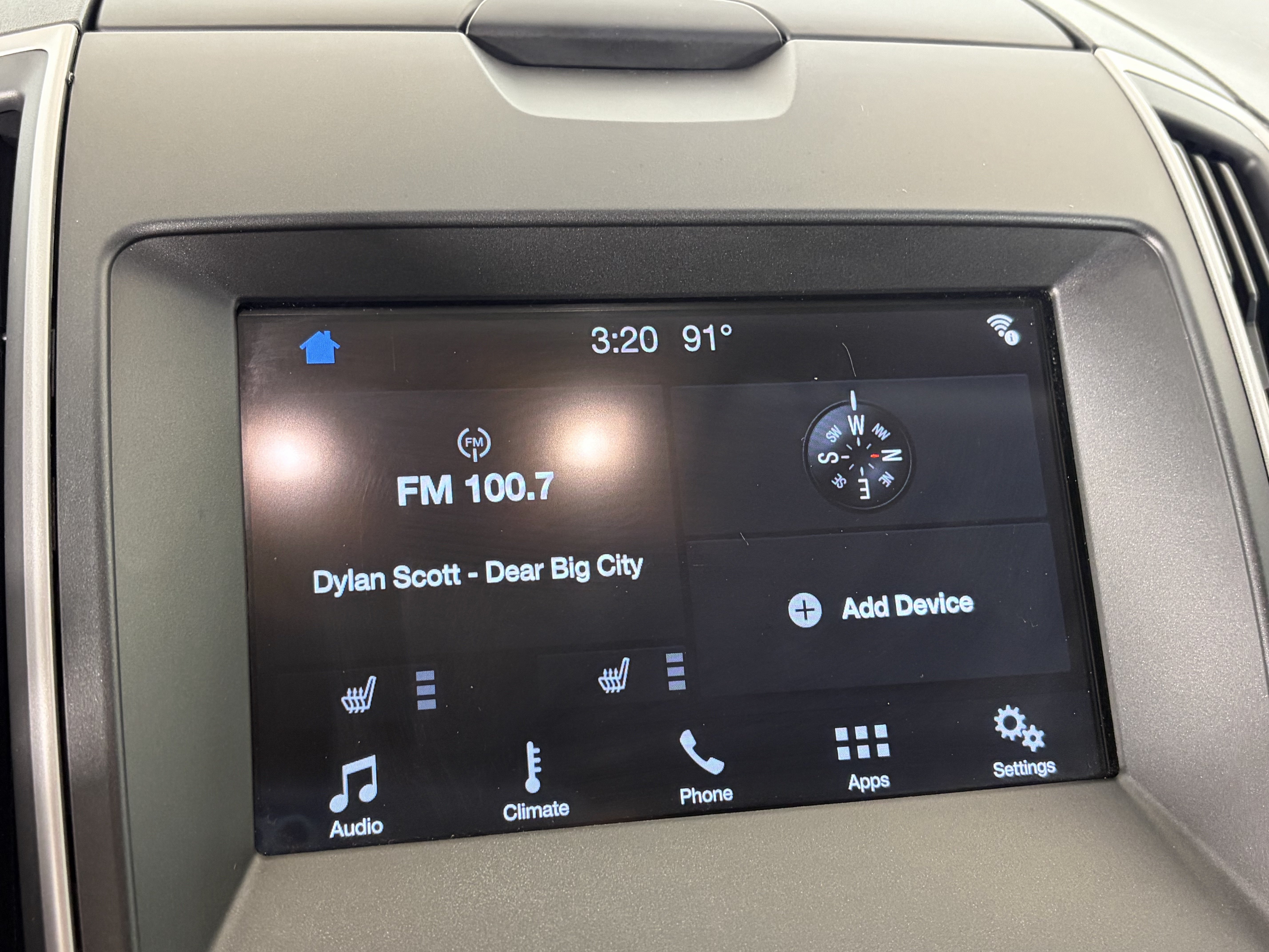 Used 2017 Ford Edge SEL w/ Equipment Group 201A AWD/4WD image 18