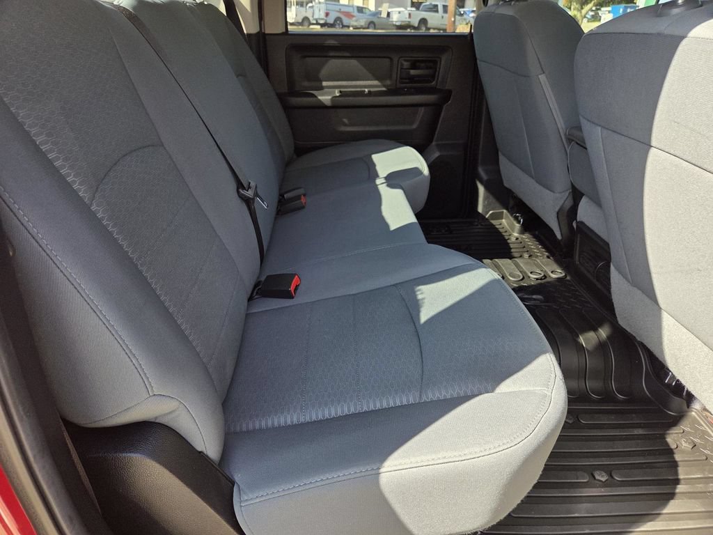 Used 2014 RAM 1500 Express AWD/4WD image 27