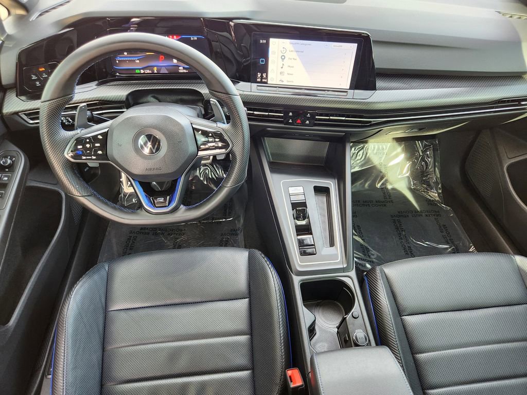 Used 2022 Volkswagen Golf R image 15