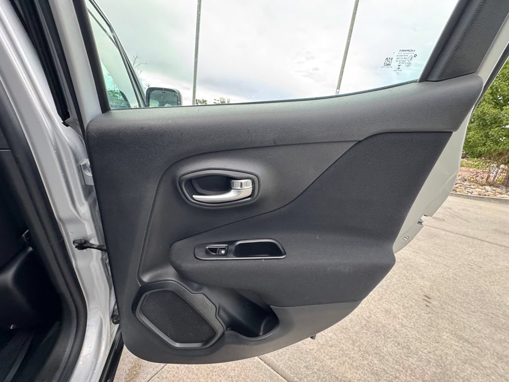 Used 2021 Jeep Renegade Sport AWD/4WD image 26