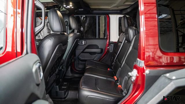 Used 2021 Jeep Wrangler Unlimited Rubicon w/ Trailer Tow Package image 10