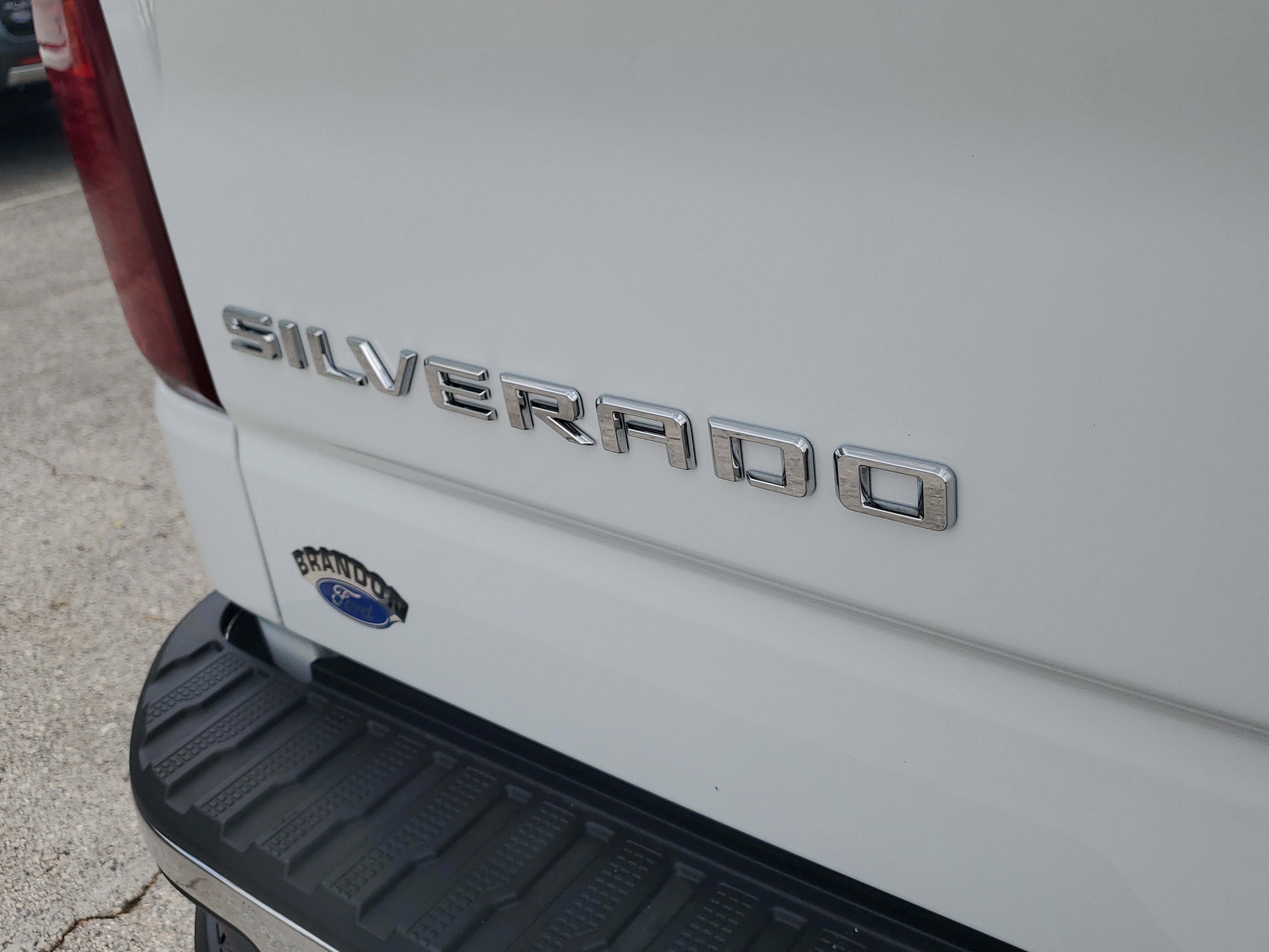 Used 2022 Chevrolet Silverado 1500 LT w/ All Star Edition Plus image 10