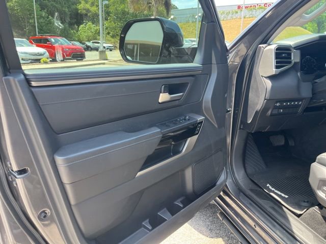 Used 2024 Toyota Tundra Limited AWD/4WD image 5