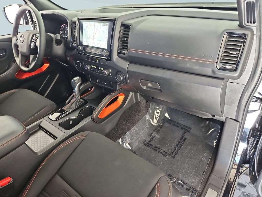 Used 2023 Nissan Frontier PRO-4X w/ Technology Package AWD/4WD image 29