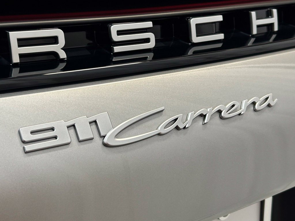 Certified 2025 Porsche 911 Carrera RWD image 27