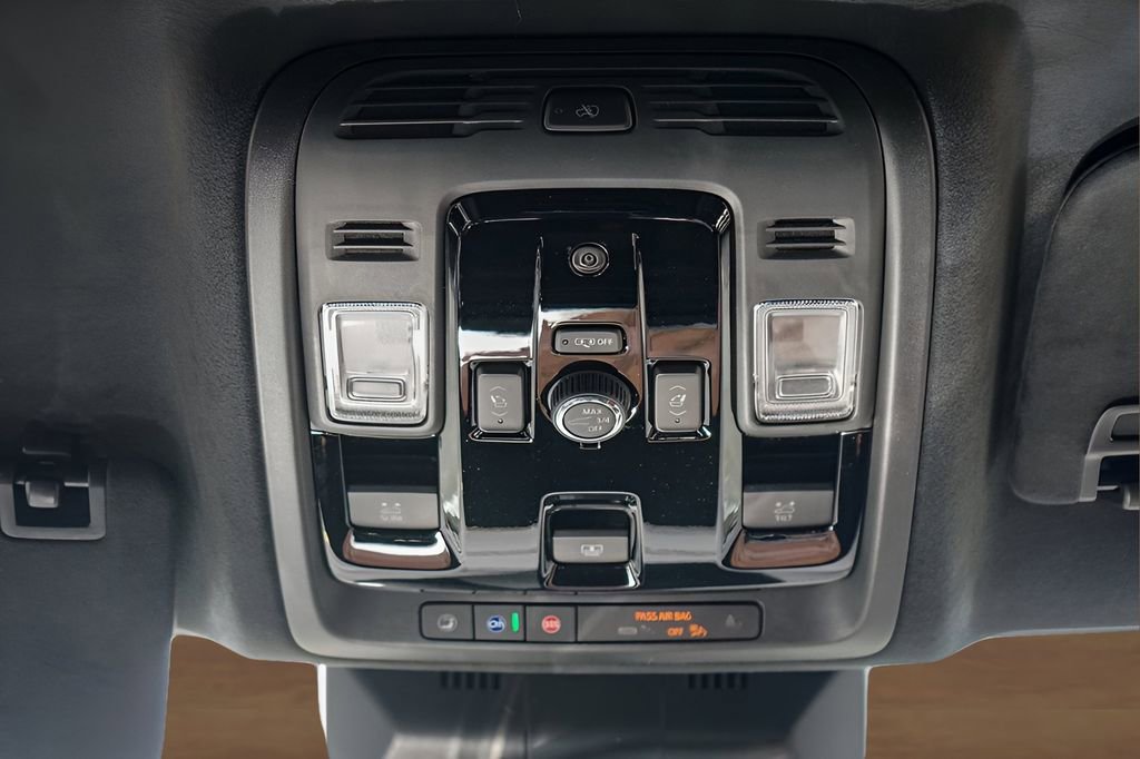 New 2026 Cadillac Escalade Platinum Sport w/ LPO, ONYX Package image 22